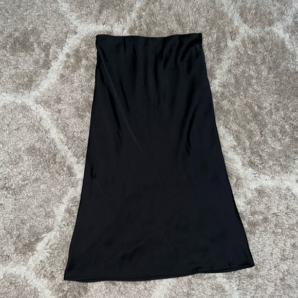 Maxi Skirt - Picture 1 of 3